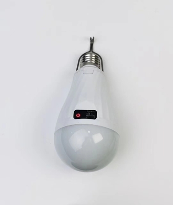 조명 솔루션 서비스용 LED 전구 15W E27 B22 리?? 이온 재충전 배터리 AC/DC
