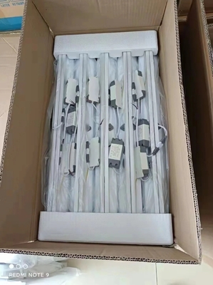 경쟁력 있는 비용 40W 60*60 평방 경계 LED 조명 패널 프레임 사무실 / 건물
