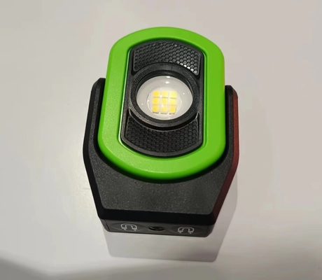 USB 타입 C 충전 및 강력한 자기 기반을 가진 디밍 가능한 휴대용 LED 작업등