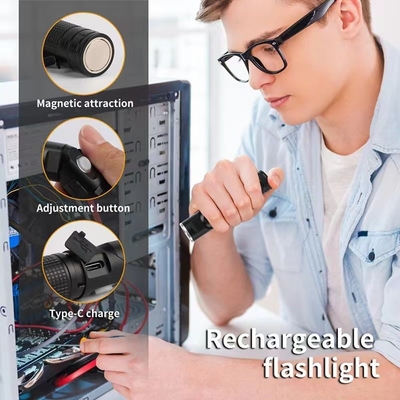 5.0V/2.4A USB 휴대전화 자동차 충전기 LED 손전등 휴대용 및 DC 전원 공급
