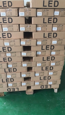 30w/40w/60w LED 태양광 거리등 IP65 등급 및 -20 60C 작업 온도