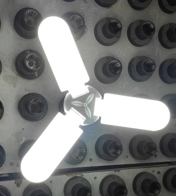 45W/60W LED 3/4 폴더블 LED 팬 램프