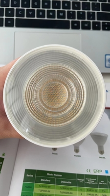 IP20 15W PAR38 스포트라이트 제품 무게 0.2kg 색상 렌더링 인덱스 Ra 80