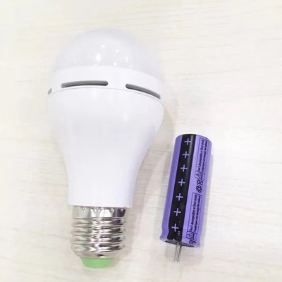 7W/10W LED 재충전 가능한 비상용 E27/B22 전구