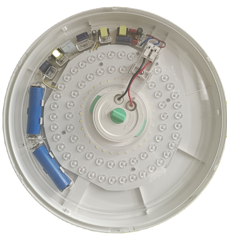 80lm/w 변경 가능한 색상 리?? 배터리와 레이더 센서를 가진 LED 천장 조명